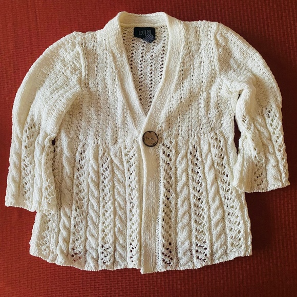 Knit Cream Color Sweater Size Small - Picture 1 of 4